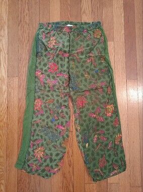 Anthropologie Floral Boho Cropped Pants Small